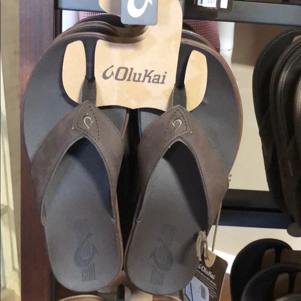 New w Tags - Olukai Flip Flops